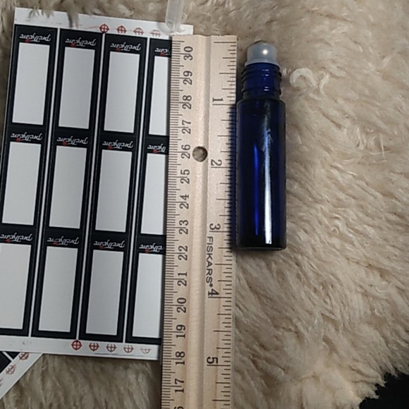 Essential oil Roller Bottles - Picture 6 of 8